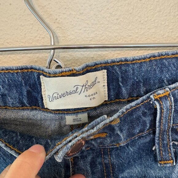 Universal Thread Jean Shorts - Size 8 - Picture 3 of 4